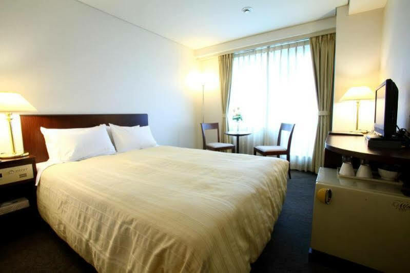 Hotel Yokohama Camelot Japan Εξωτερικό φωτογραφία